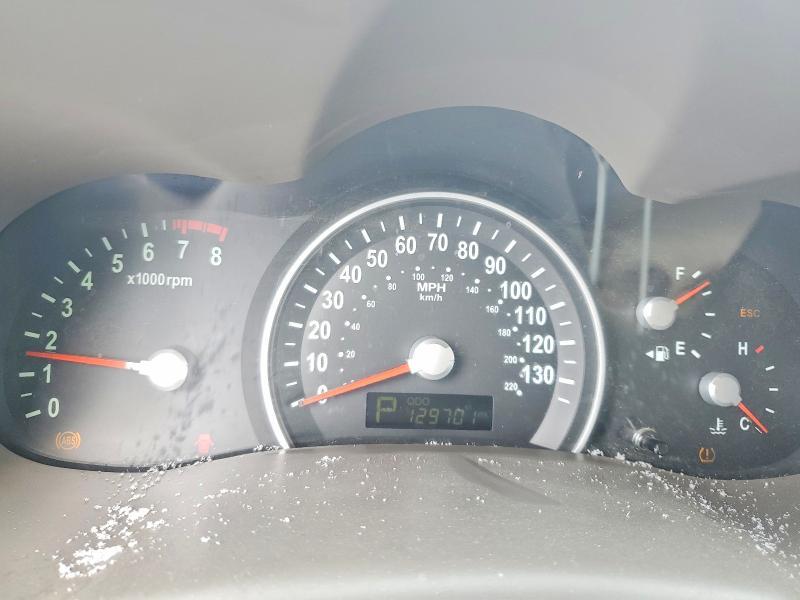 2012 KIA Sedona lx