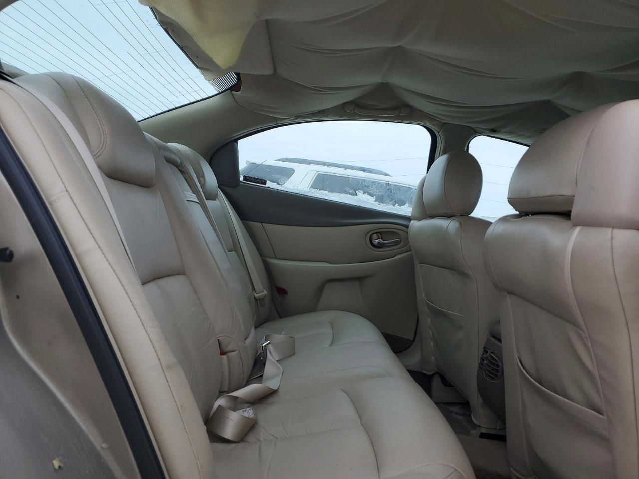 2001 Oldsmobile Aurora