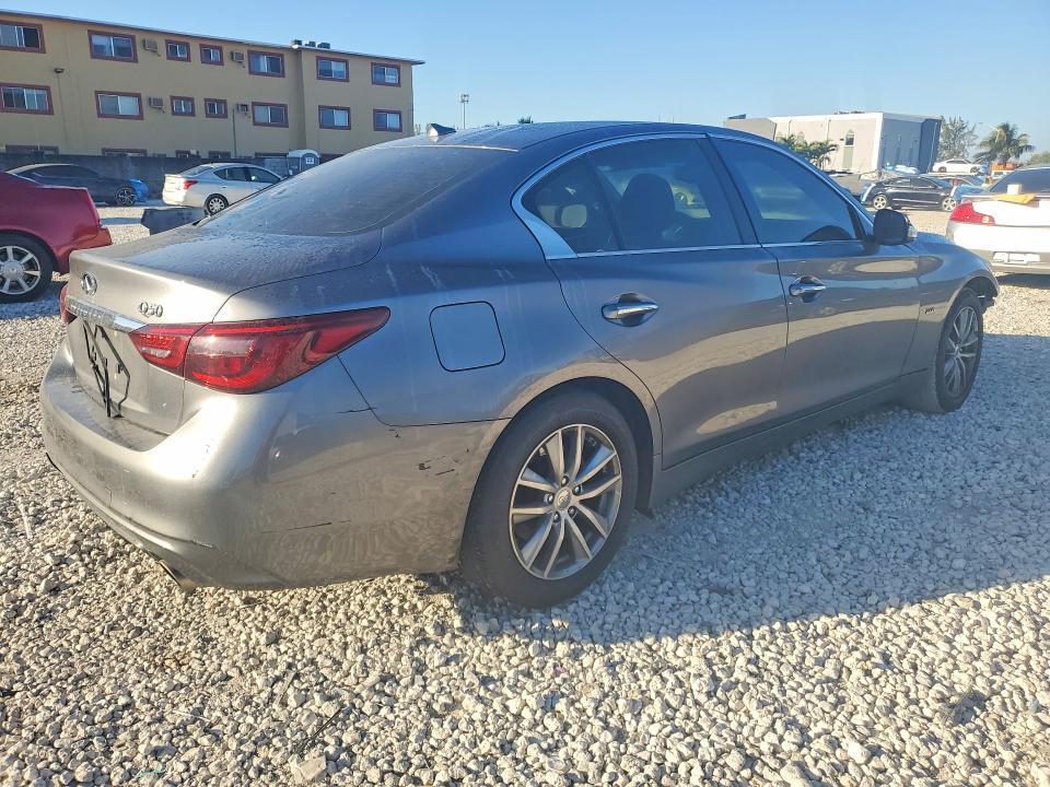 2018 Infiniti Q50 Pure