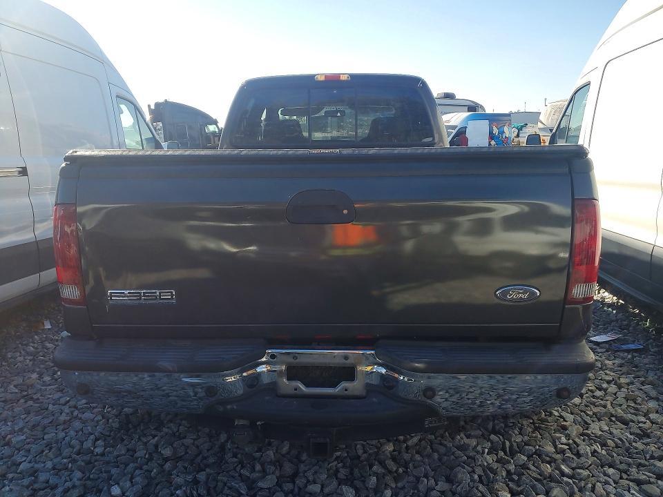2006 Ford Super Duty F-350 W/D