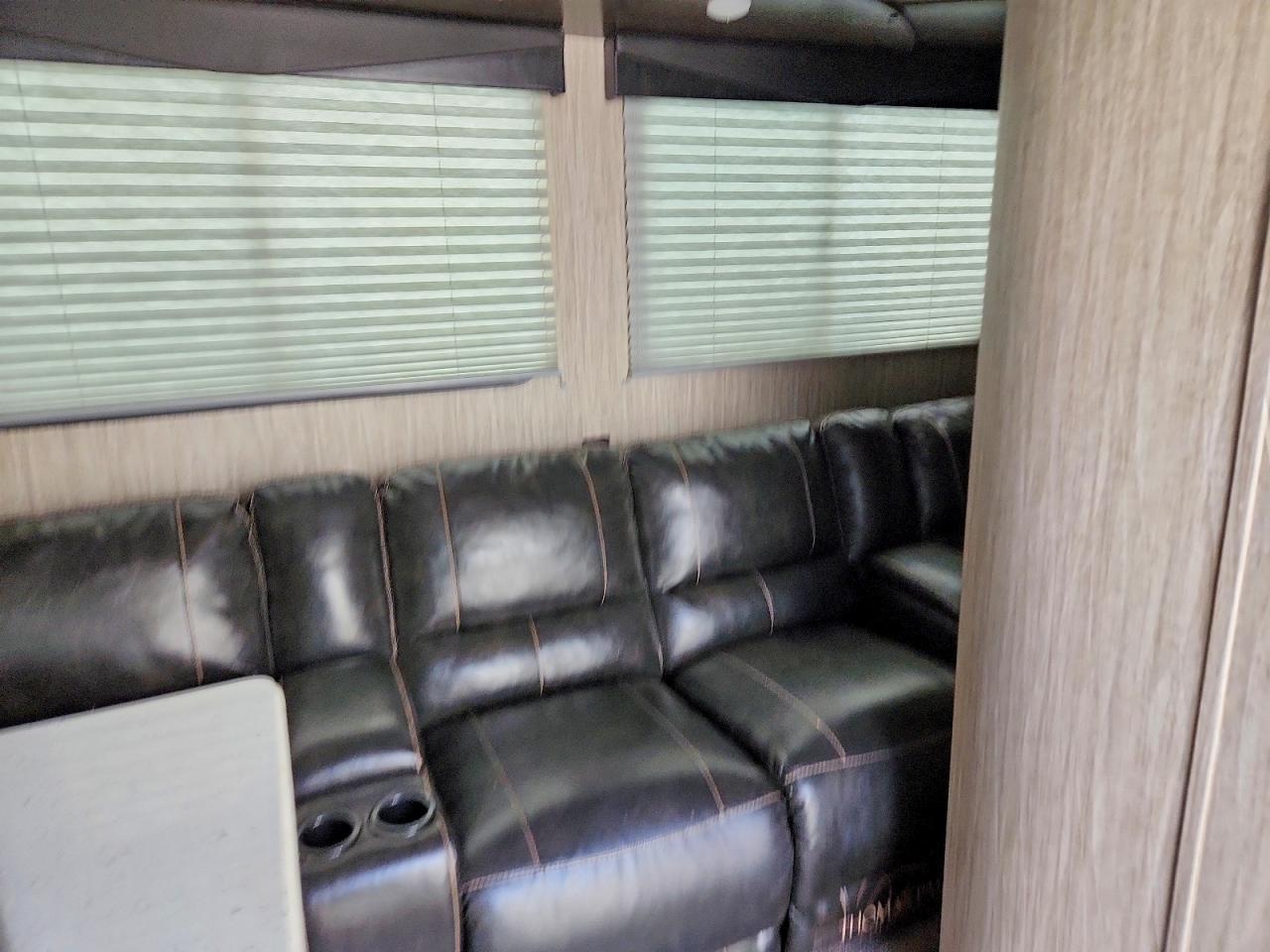 2018 Cruiser Rv Stryker Camper