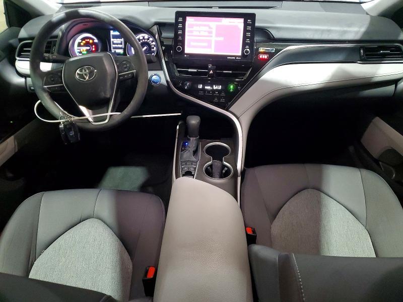 2021 Toyota Camry le