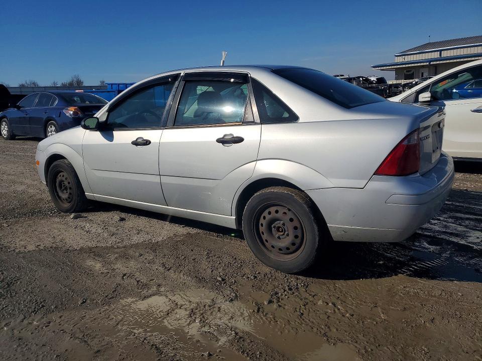 2005 Ford Focus ZX4