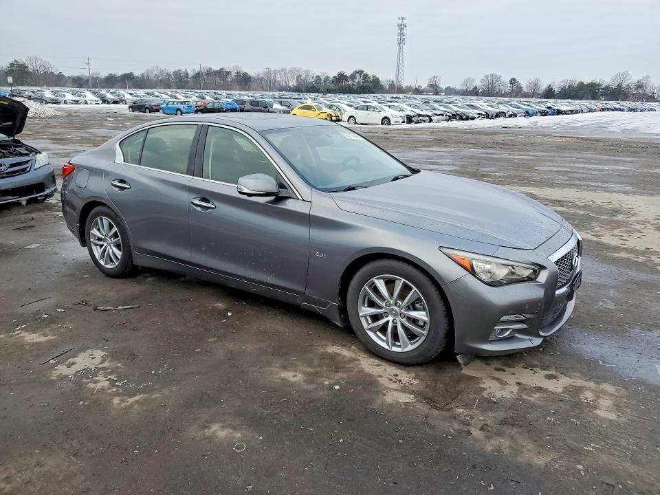 2017 Infiniti Q50 Premium