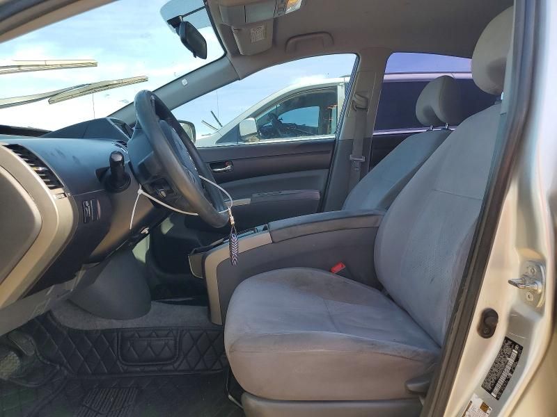 2005 Toyota Prius Base