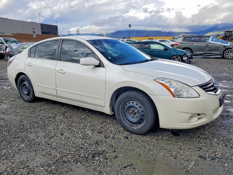 2011 Nissan Altima Base