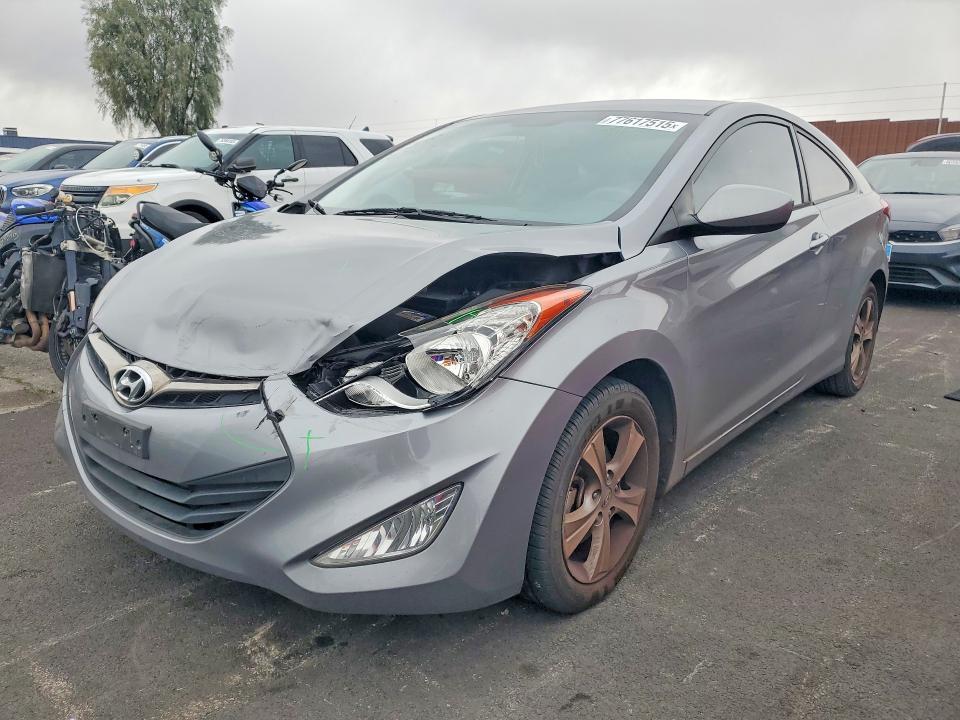 2013 Hyundai Elantra Coupe gs