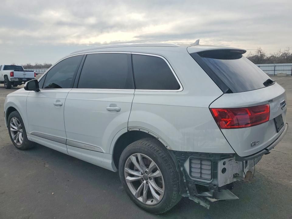 2018 Audi Q7 Premium Plus