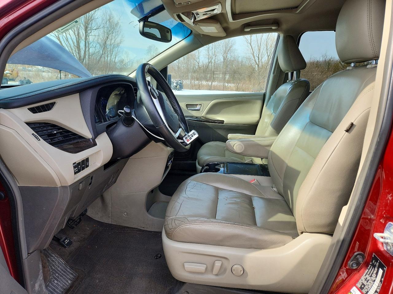 2015 Toyota Sienna xle