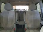 2012 KIA Sedona lx