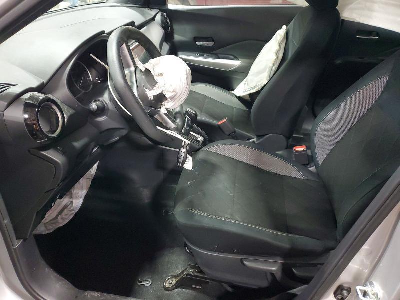 2019 Nissan Kicks sv