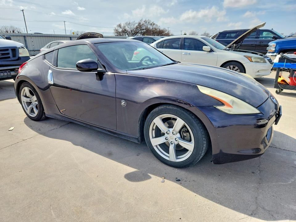 2011 Nissan 370z Base