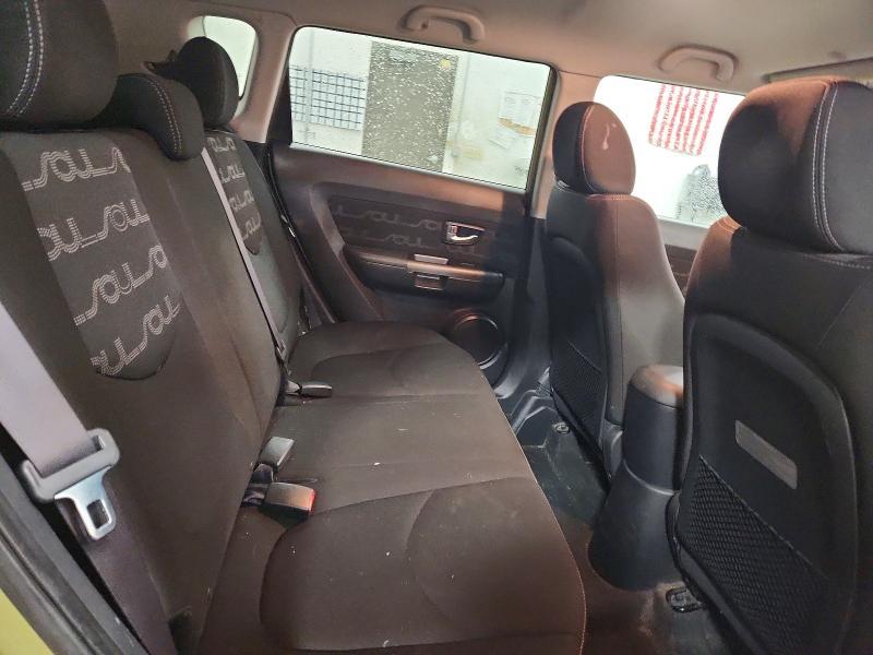 2013 KIA Soul +