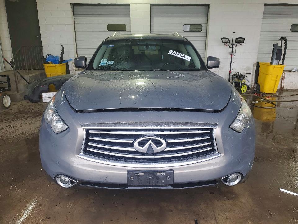 2015 Infiniti Qx70