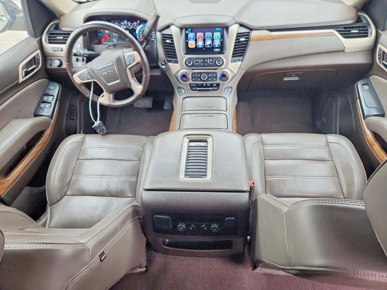 2020 GMC Yukon xl Denali