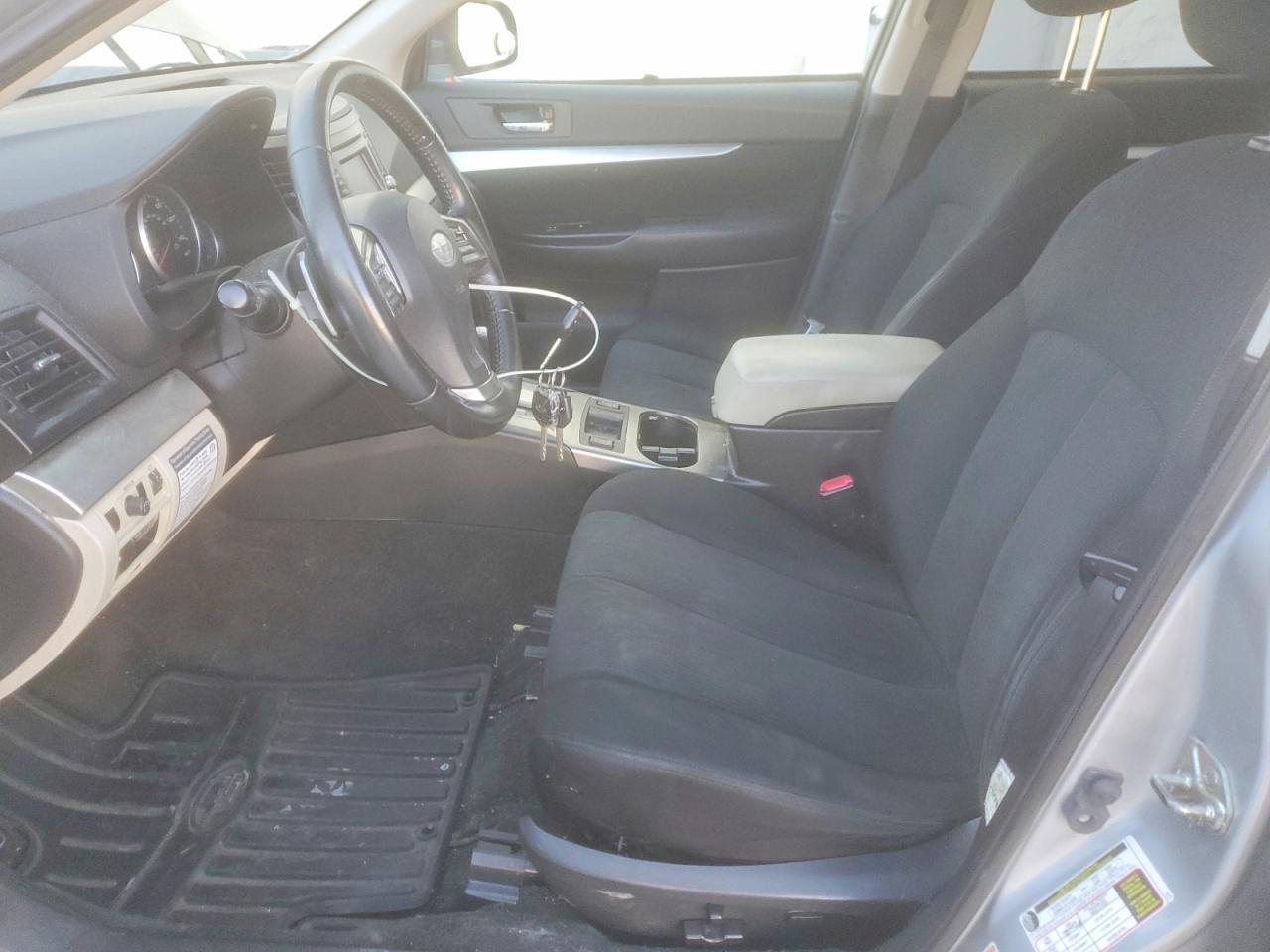 2014 Subaru Outback 2.5i Premium