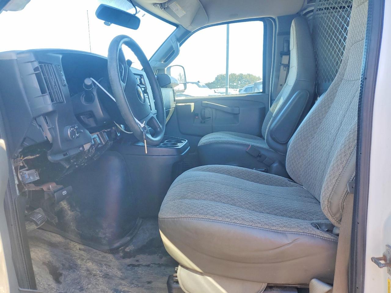 2017 Chevrolet Express G2500