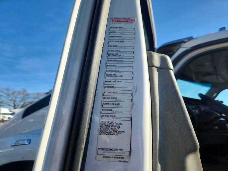2020 Kenworth T880 Semi Truck