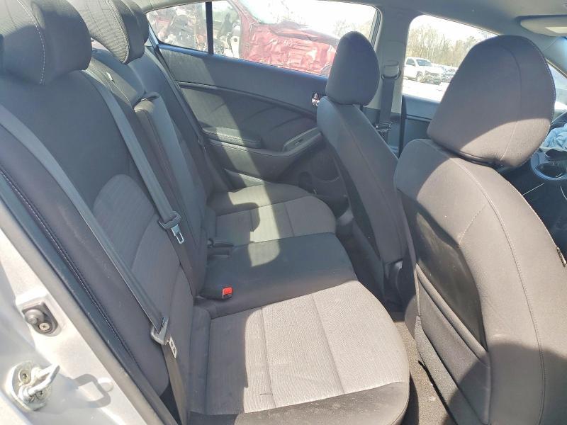 2015 KIA Forte lx