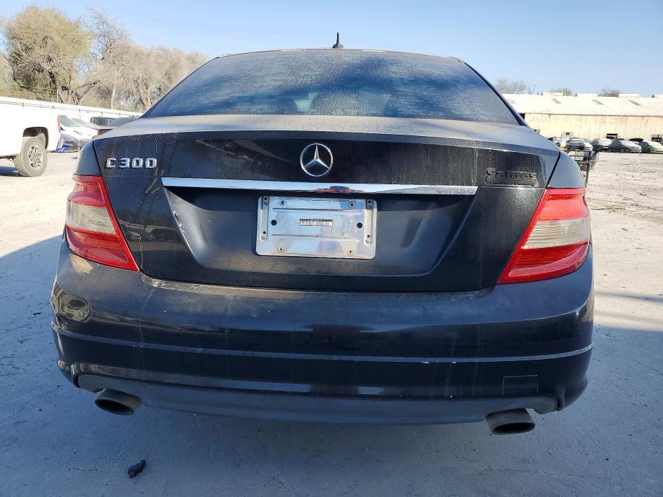 2011 Mercedes-Benz C300