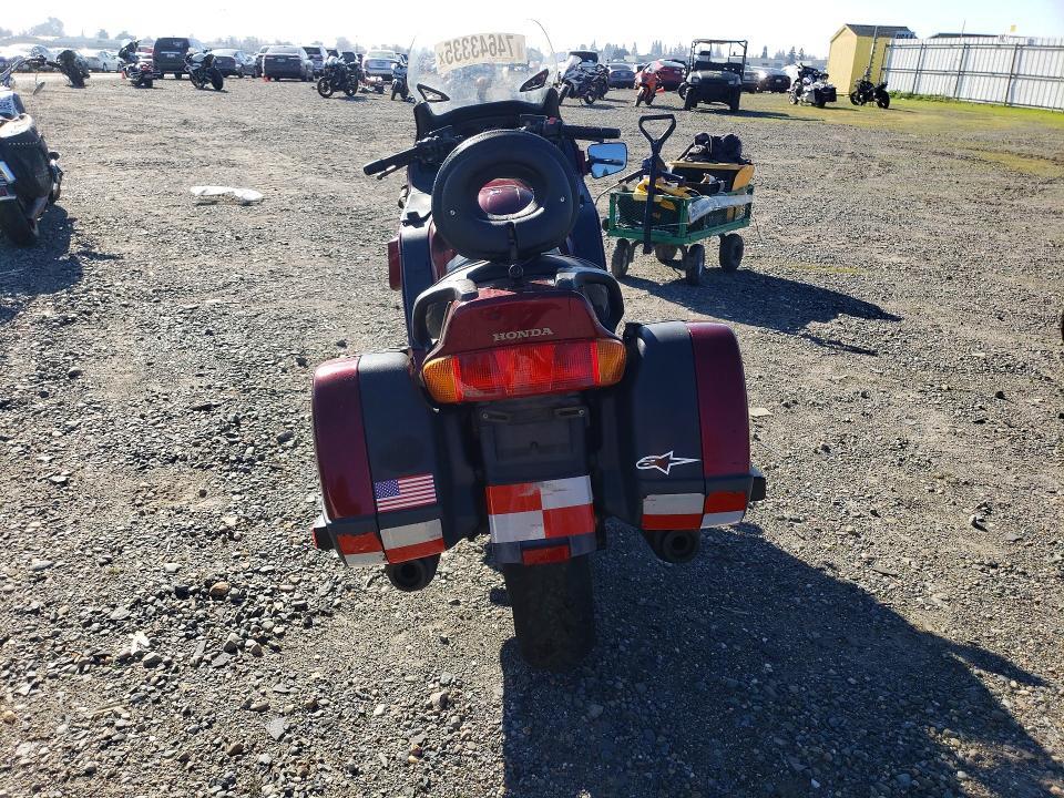 2001 Honda St1100