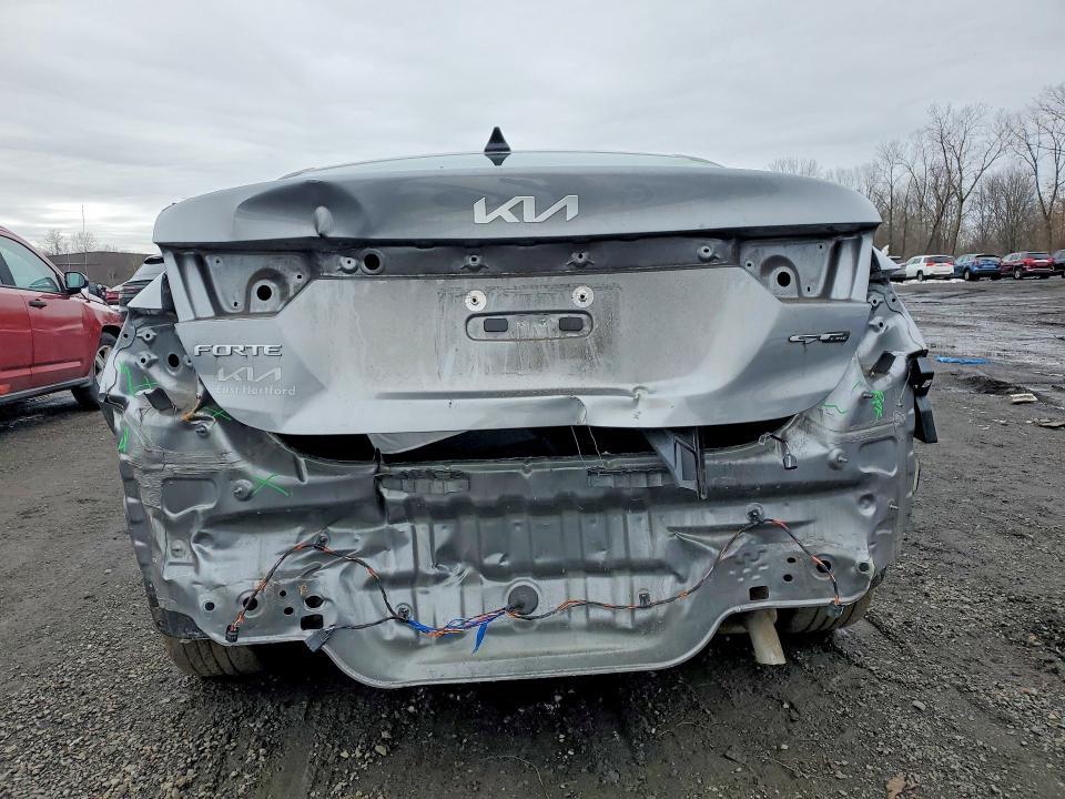 2023 KIA Forte gt Line