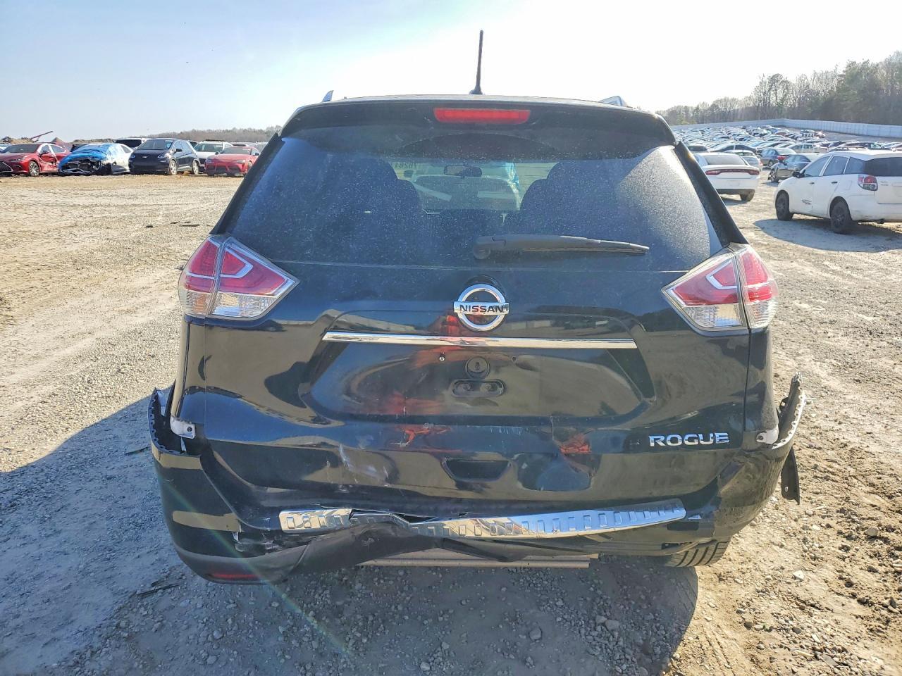 2015 Niss Rogue