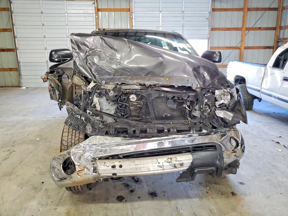 2013 Toyota Tundra Crewmax SR5