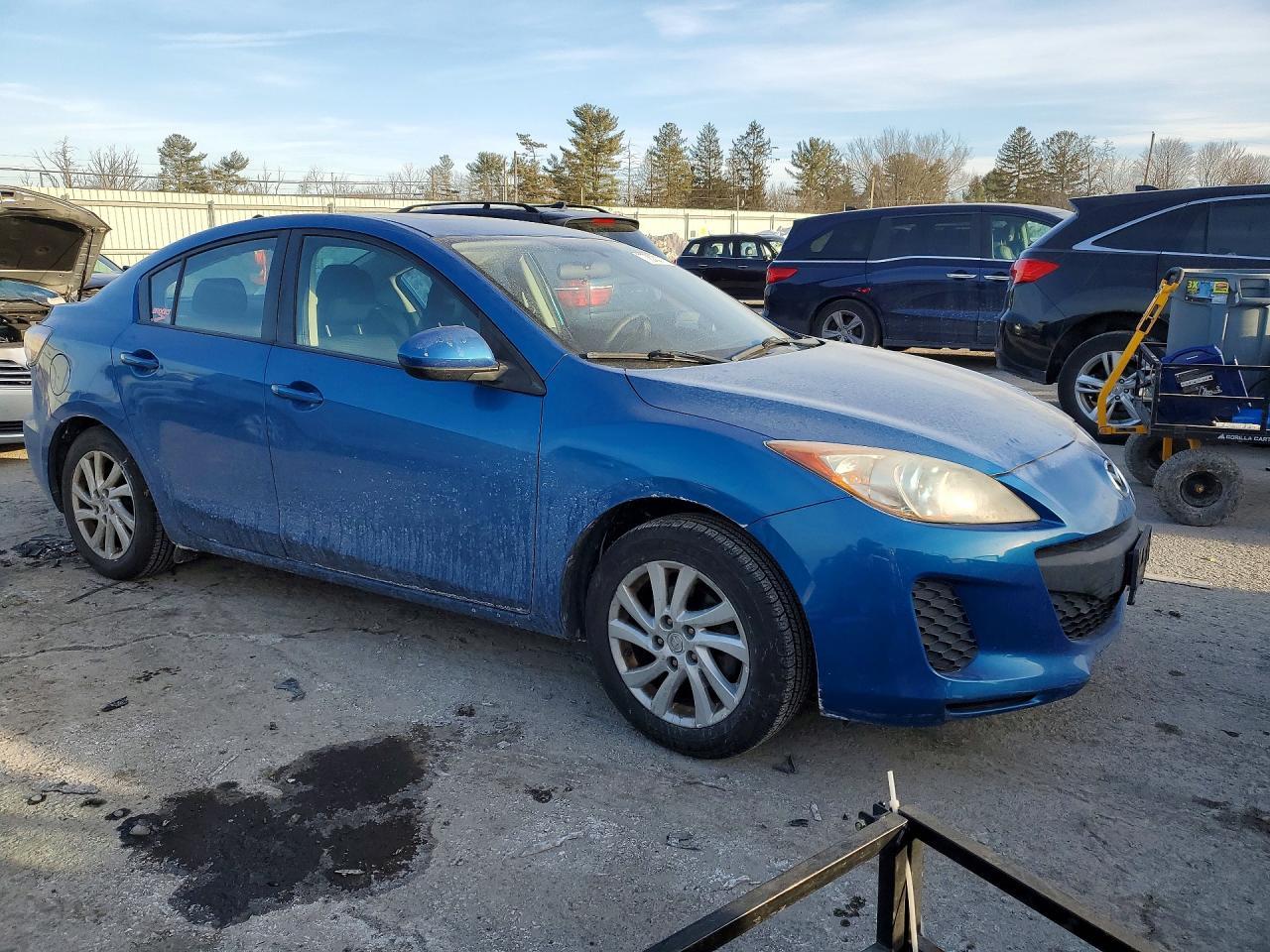 2012 Mazda 3 I