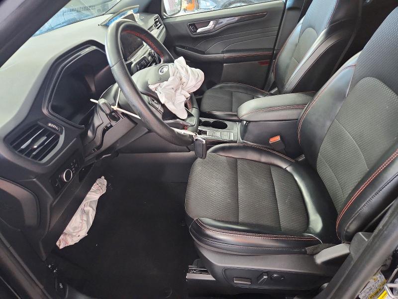 2023 Ford Escape st Line