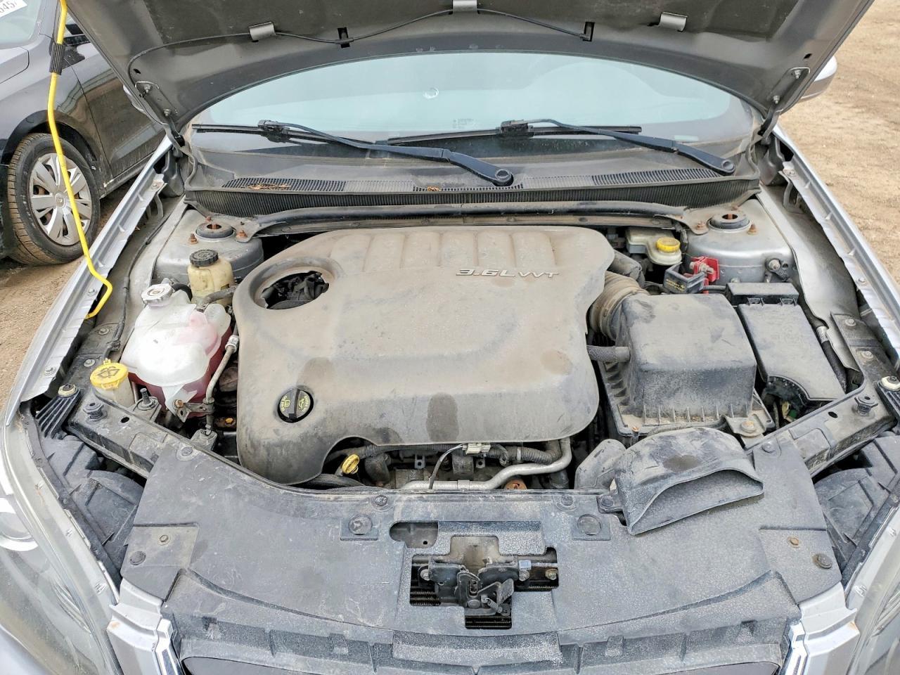 2013 Chrysler 200 Touring