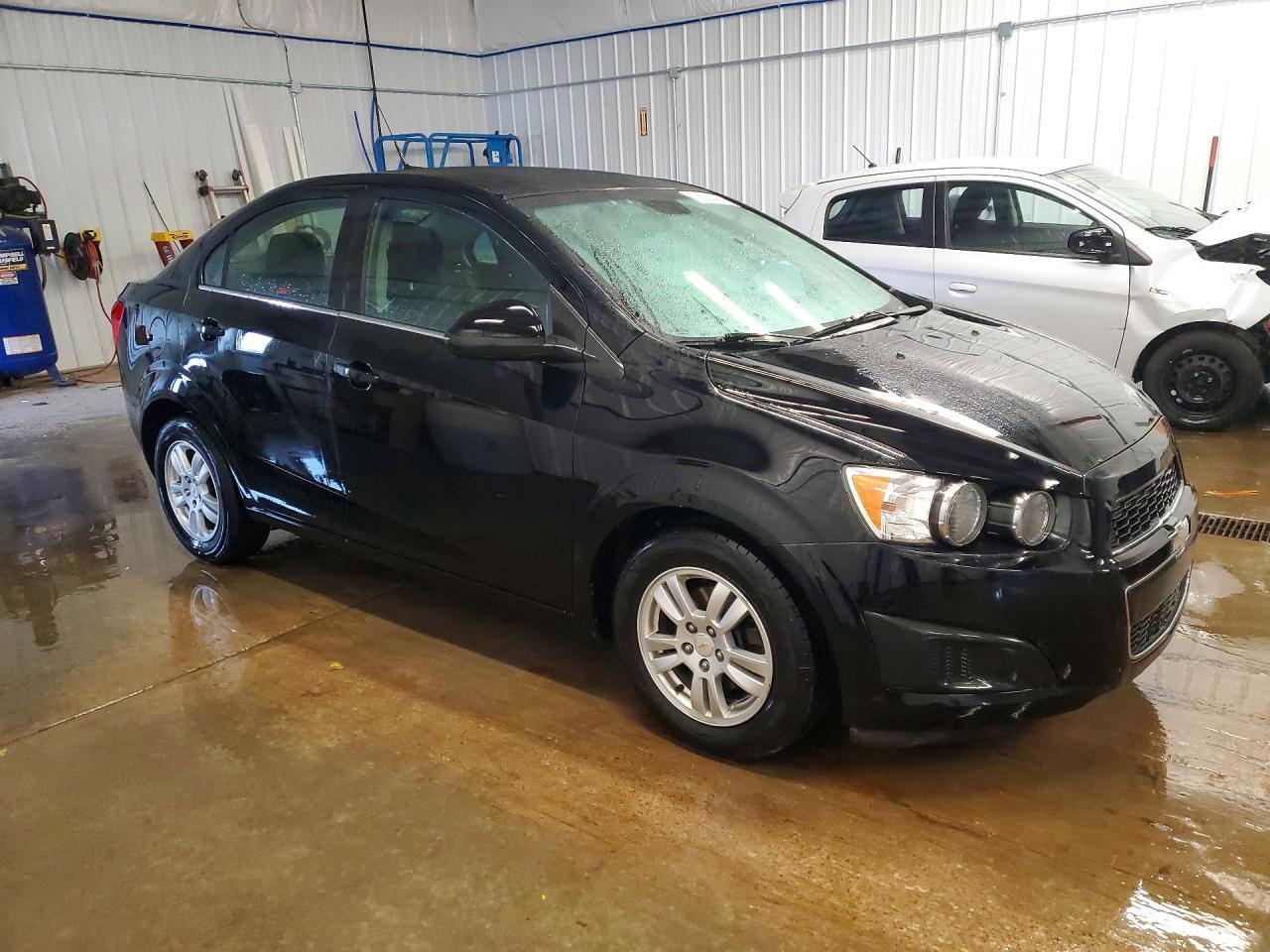 2012 Chevrolet Sonic lt
