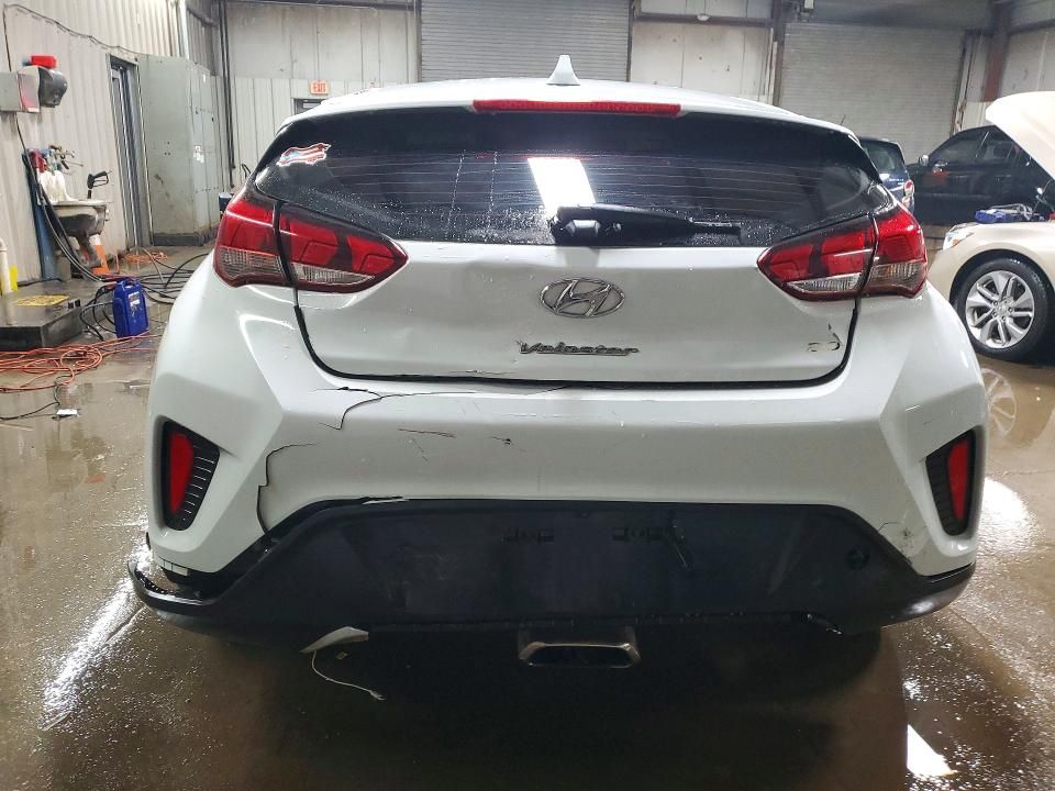 2019 Hyundai Veloster Base