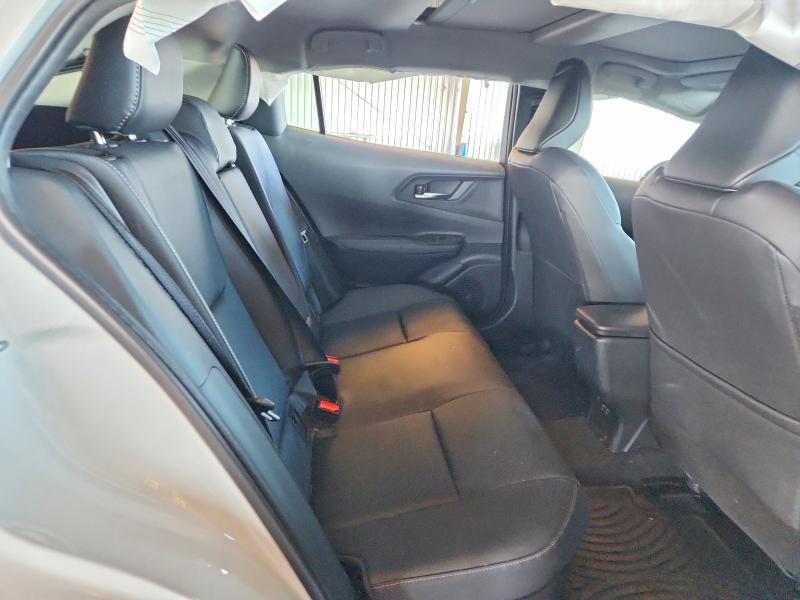 2026 Toyota Prius le