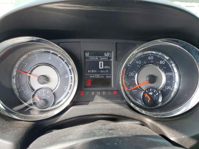 2014 Chrysler Town & Country Touring