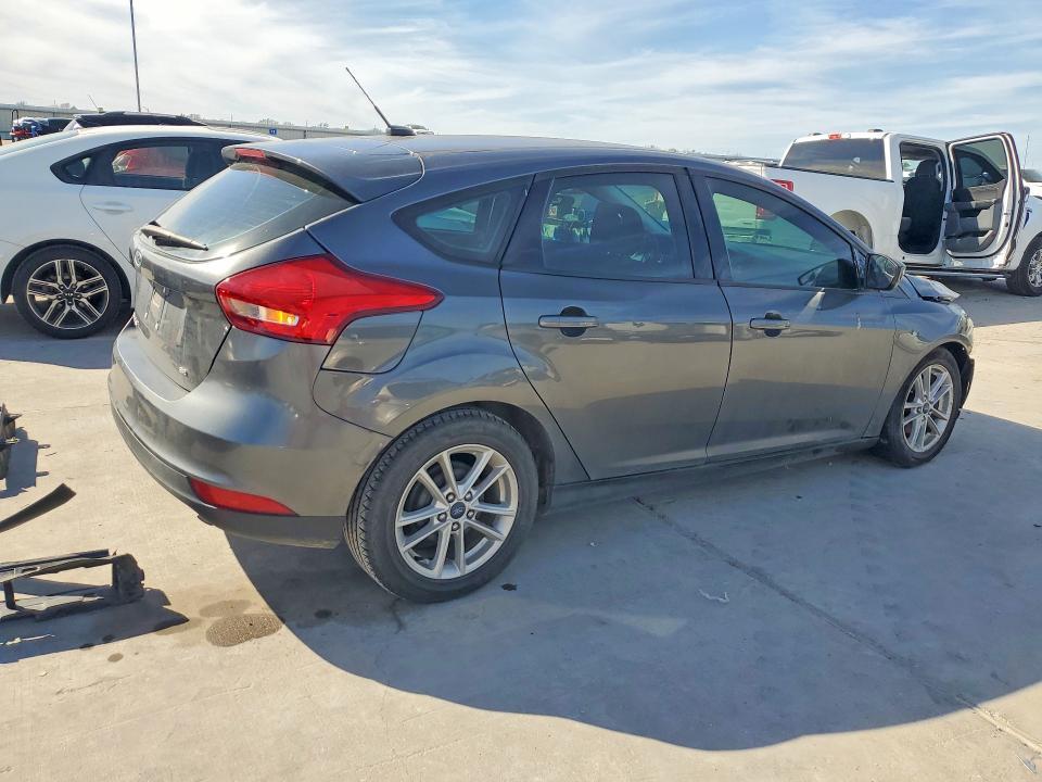 2018 Ford Focus se