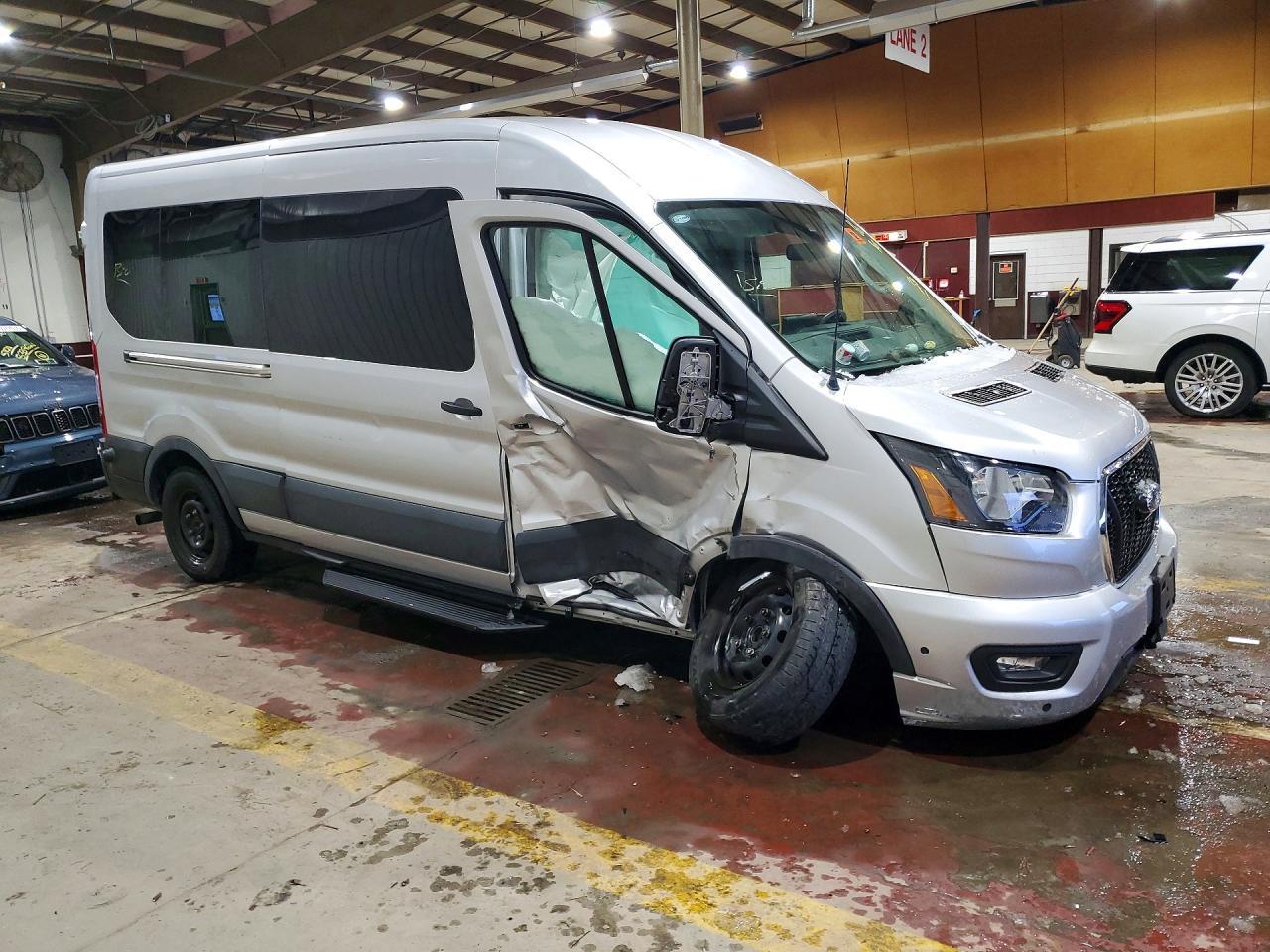 2024 Ford Transit T-350