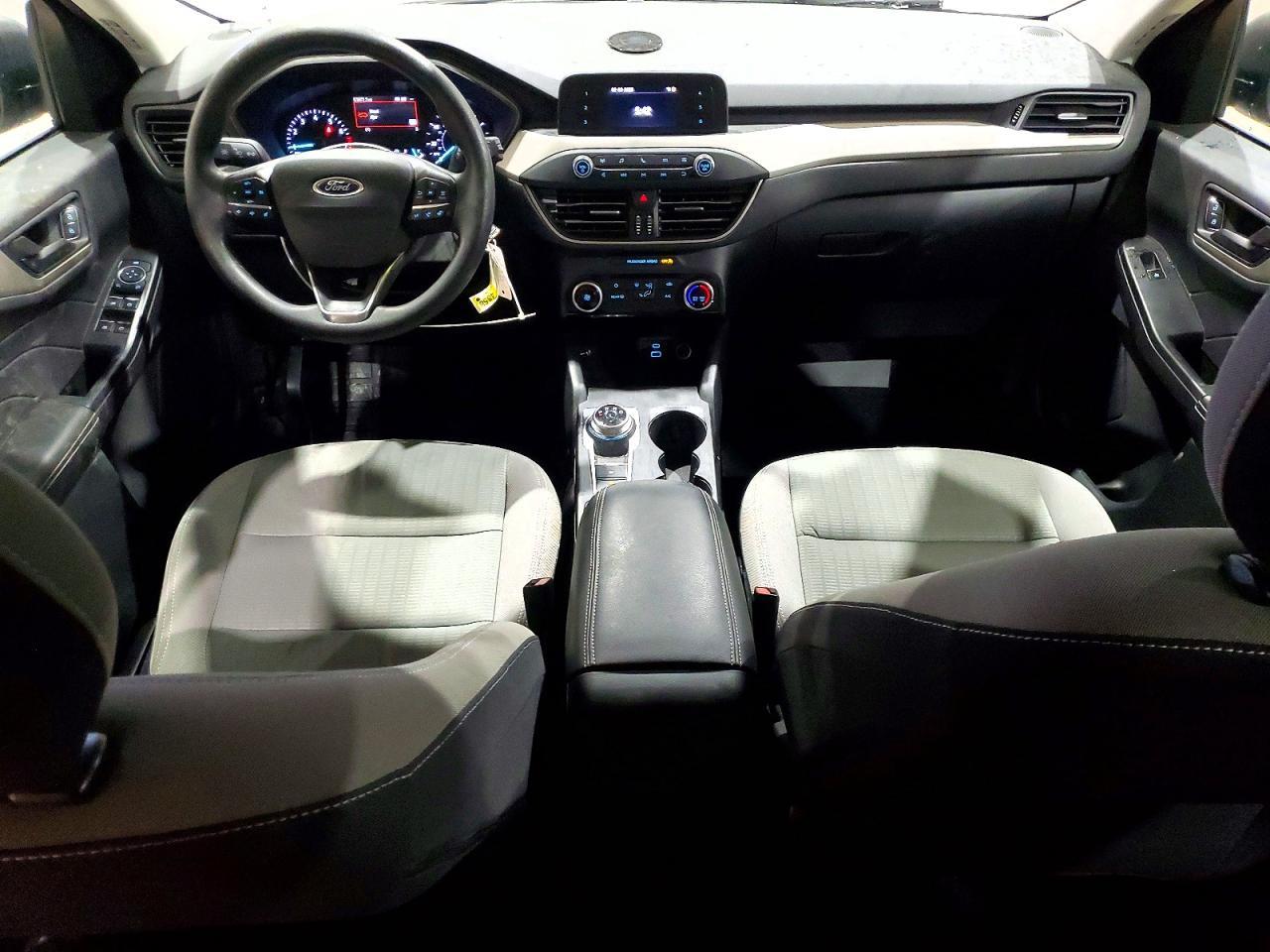 2022 Ford Escape s