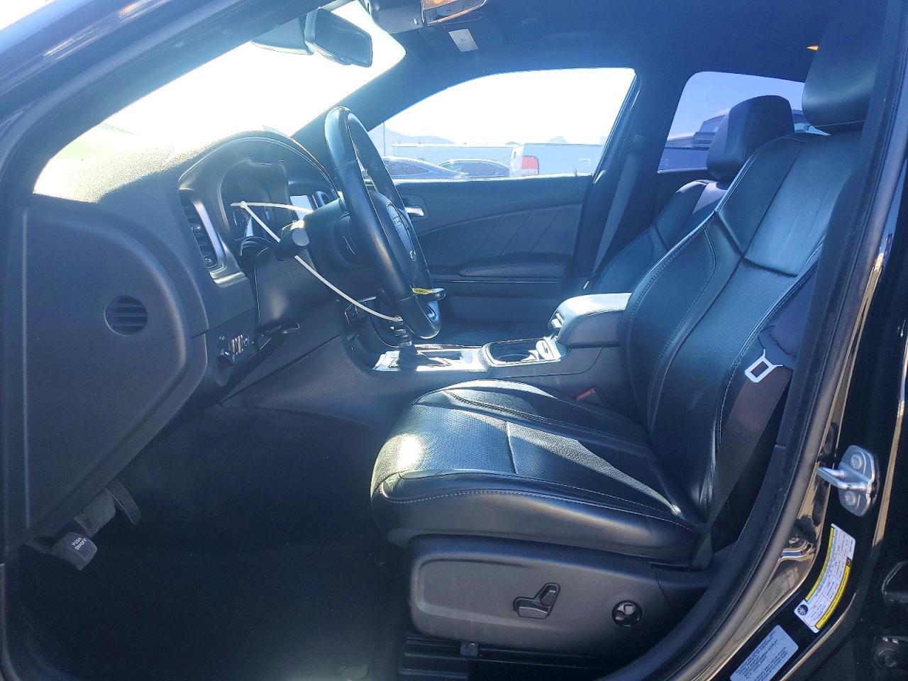 2017 Dodge Charger sxt
