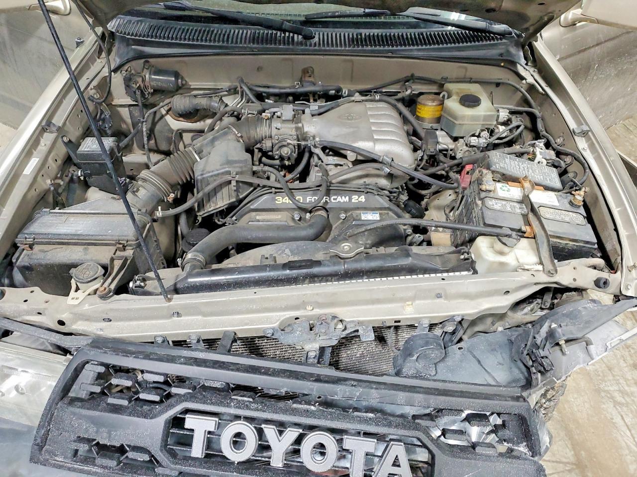2002 Toyota 4runner SR5