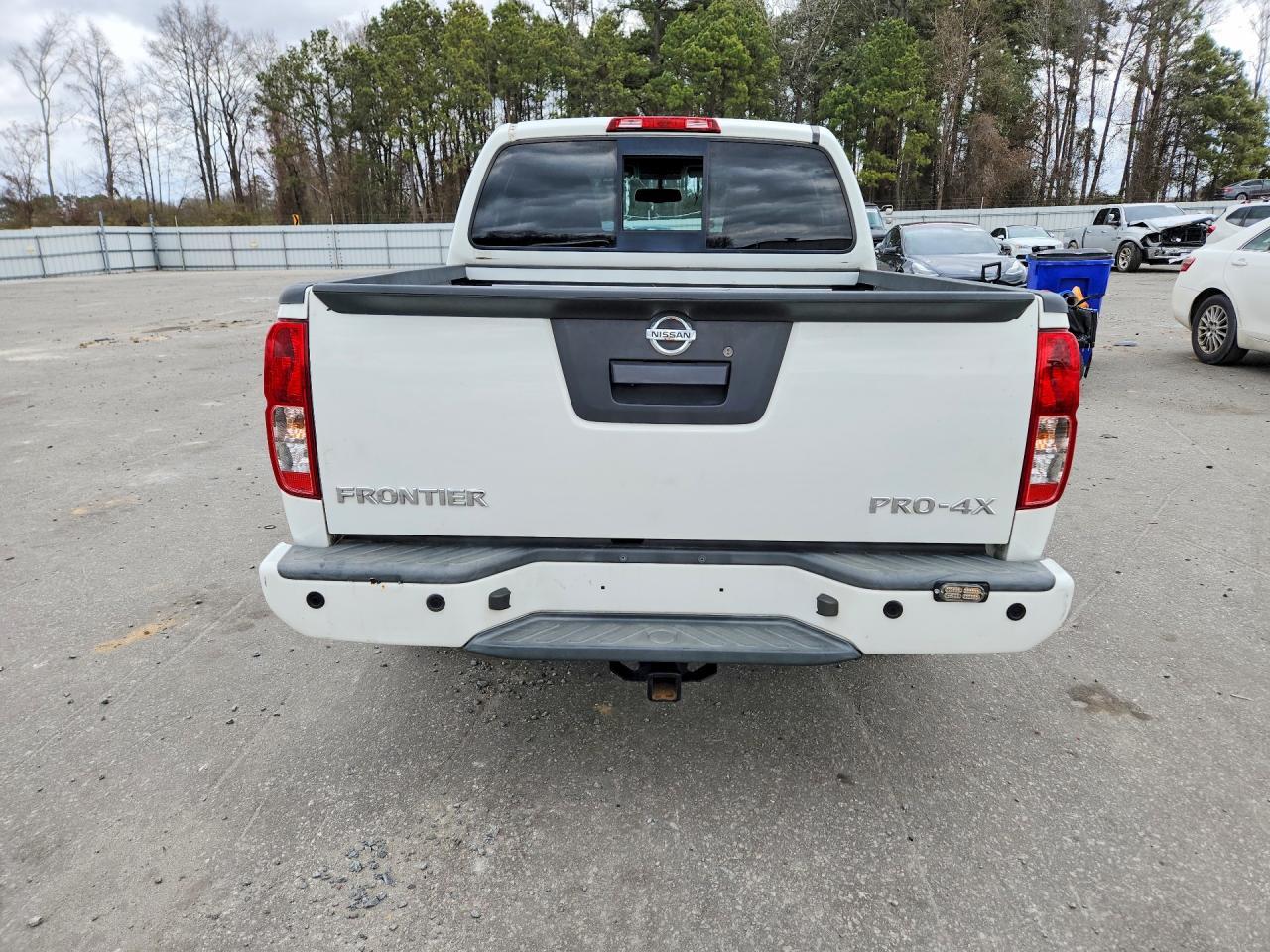 2019 Nissan Frontier s