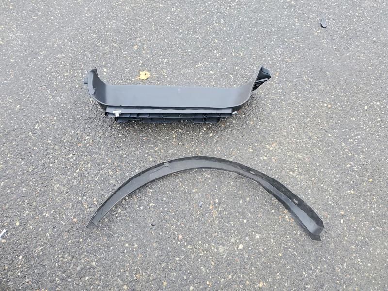 2025 GMC Savana G3500 lt