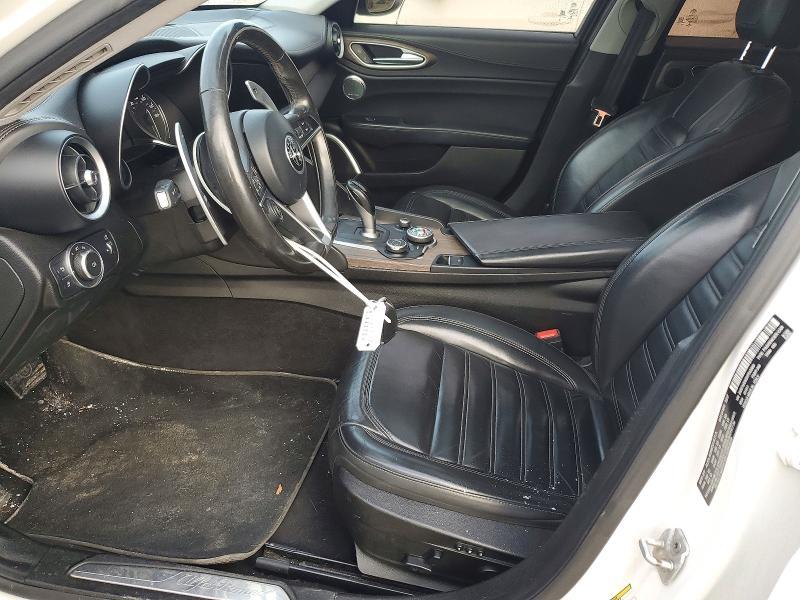 2017 Alfa Romeo Giulia ti Q4