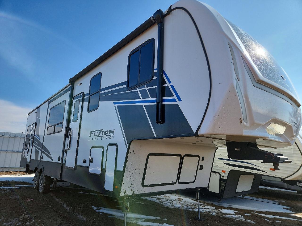 2024 Impact Fuzion Camper