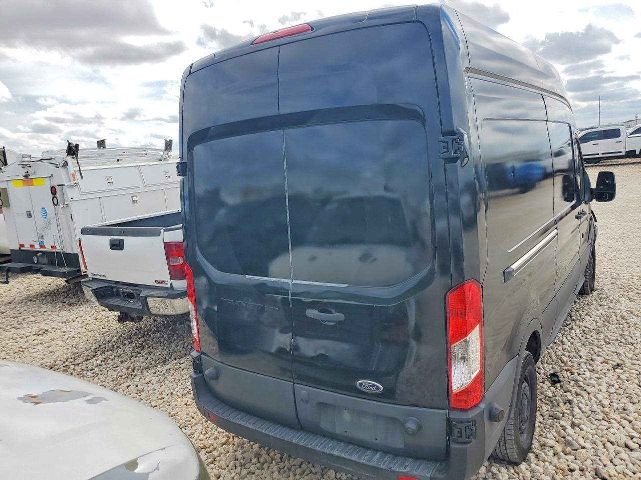 2017 Ford Transit T-250