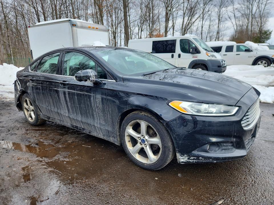 2016 Ford Fusion se