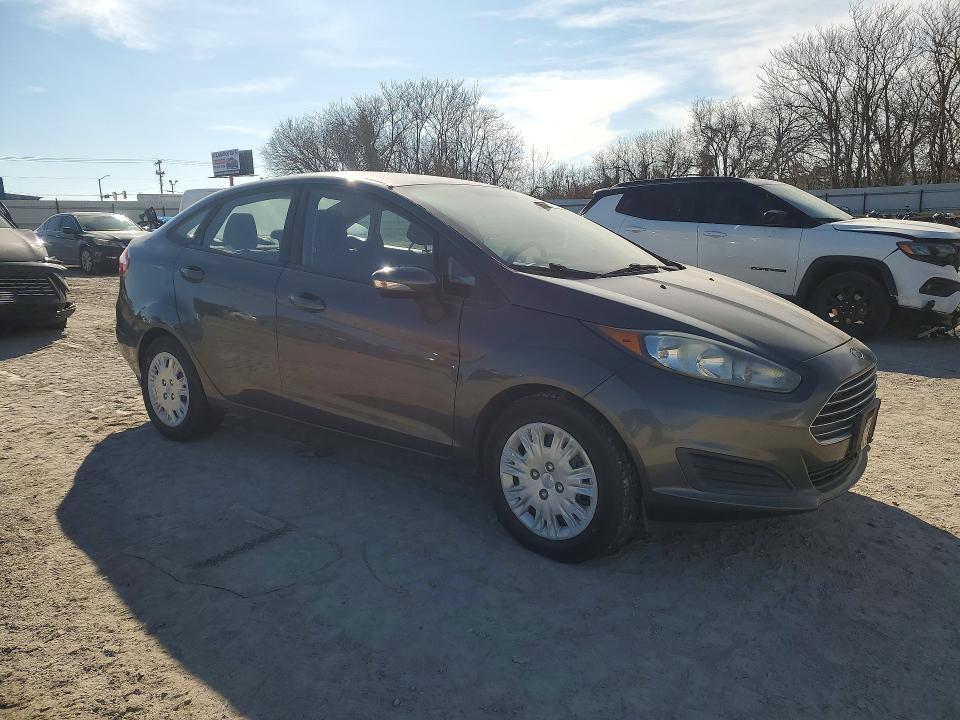 2016 Ford Fiesta se