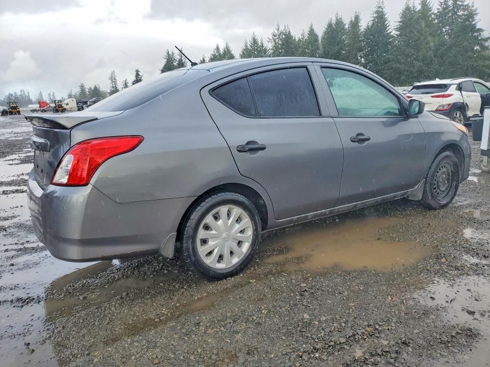 2019 Nissan Versa s