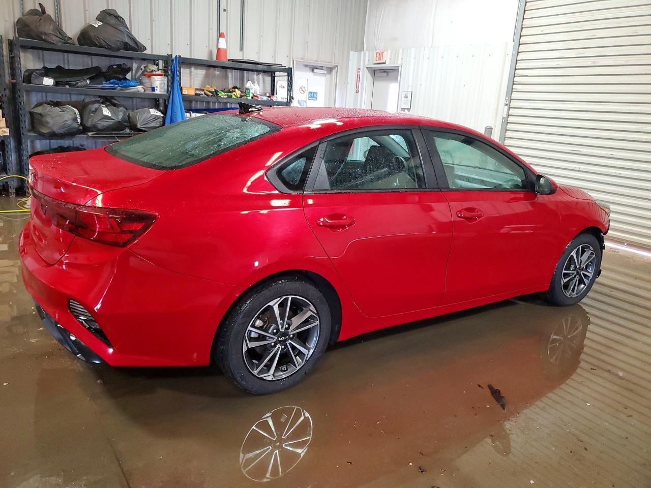 2023 KIA Forte lx