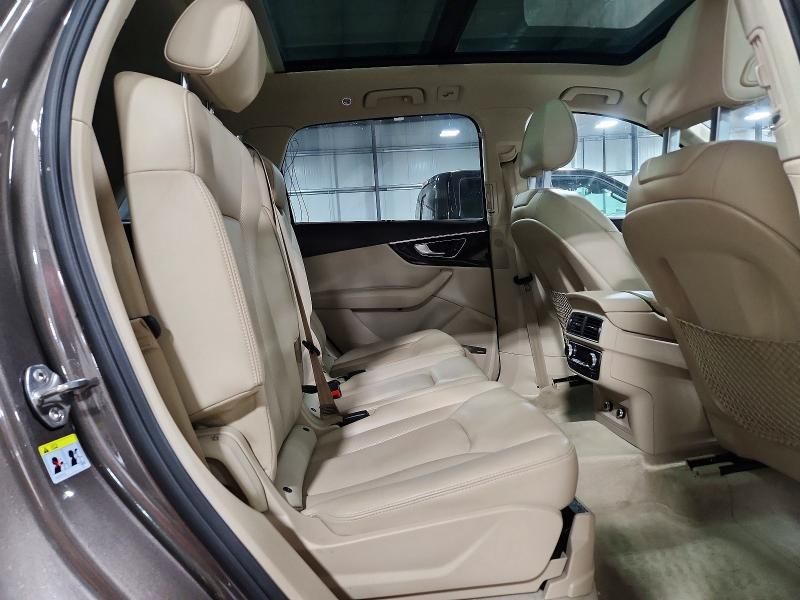 2018 Audi Q7 Prestige
